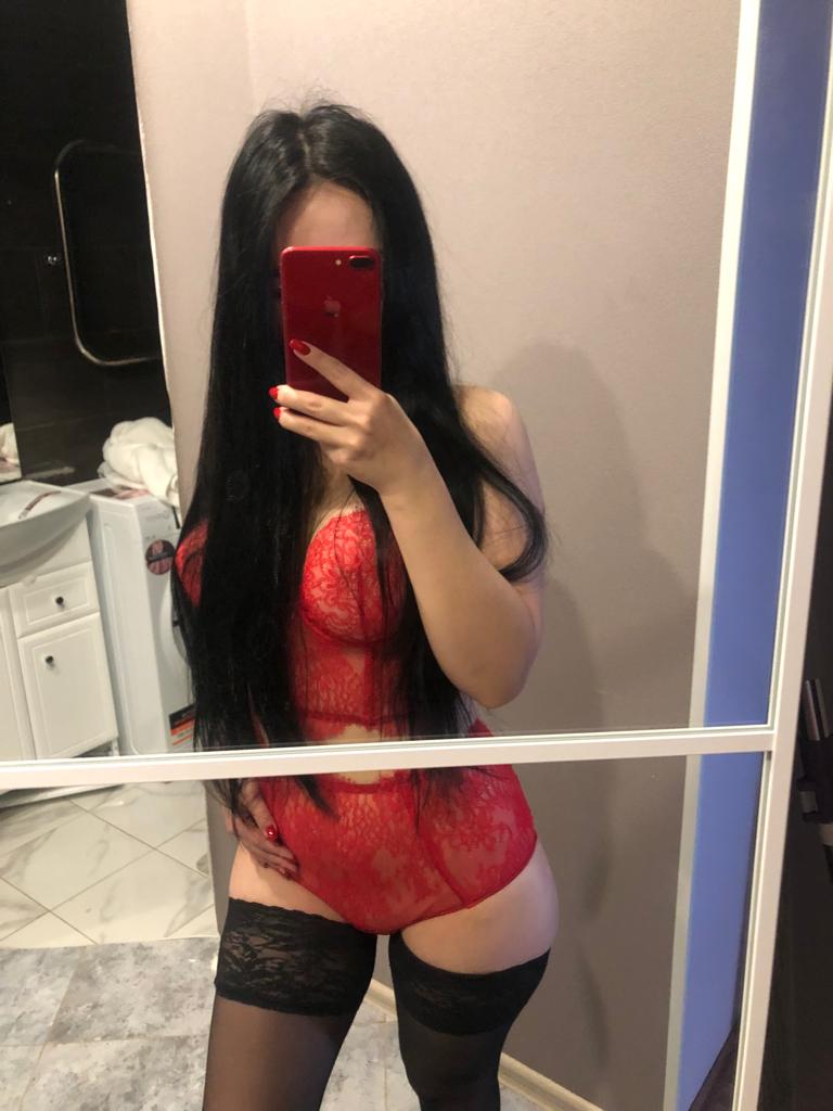 Проститутка Ранда СПб у метро Колпино, телефон +79812142180