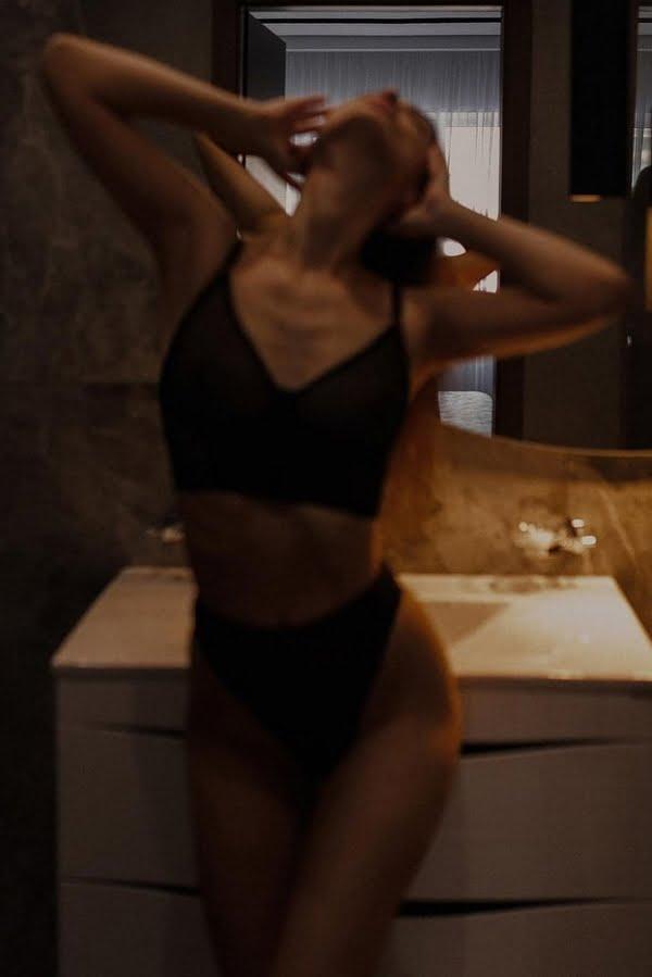 Индивидуалка Надежда СПб у метро Старая Деревня, телефон +7(999)028-14-58