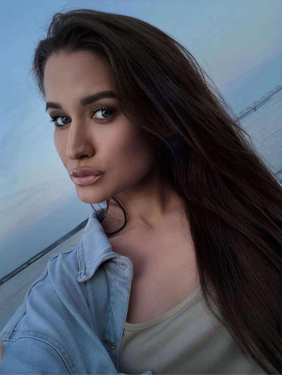 Индивидуалка Люда СПб у метро Рыбацкое, телефон +7(981)136-33-84