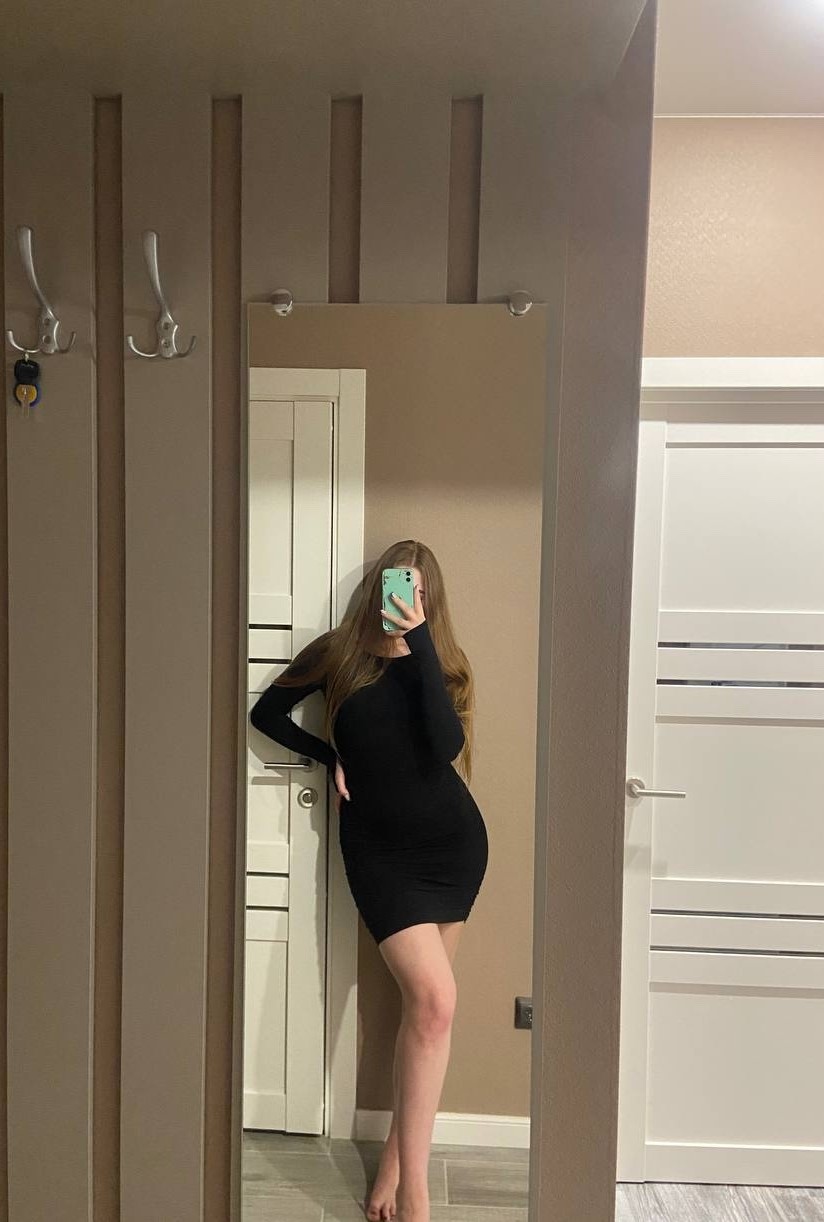 Проститутка Марина СПб у метро Невский Проспект, телефон +7(981)155-42-85