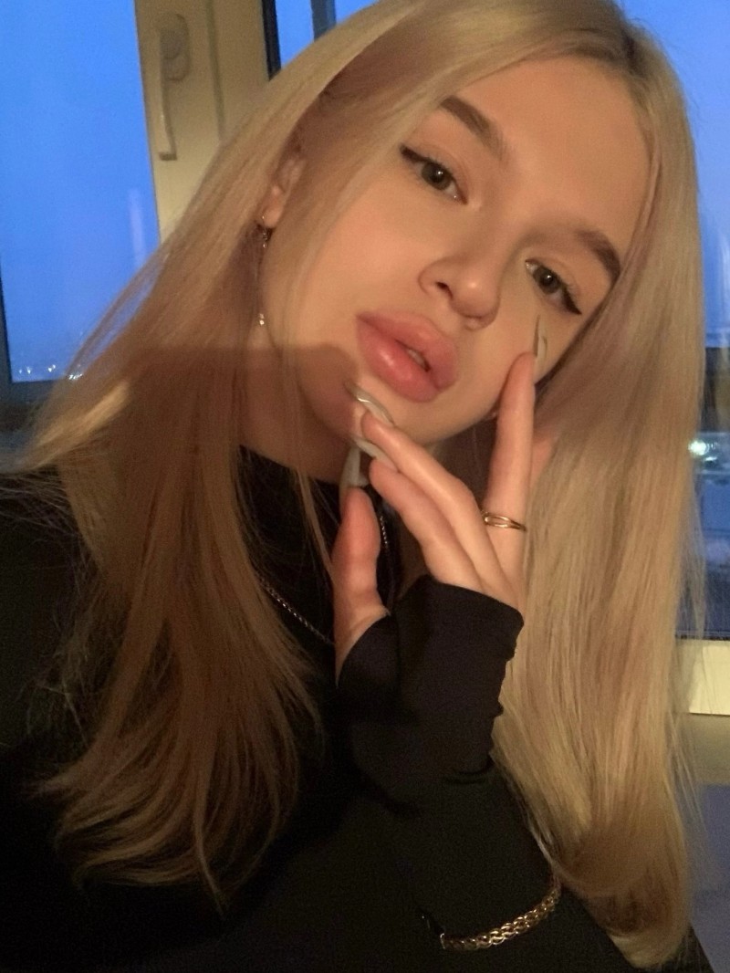 Проститутка Анна СПб у метро Владимирская, телефон +7(911)263-24-68